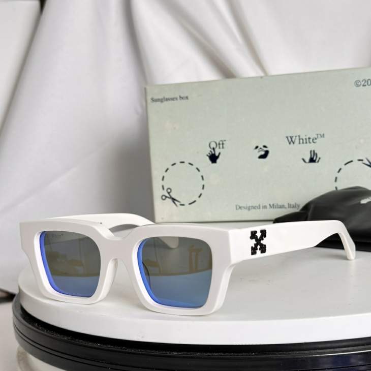 Picture of Off White Sunglasses _SKUfw74861828fw